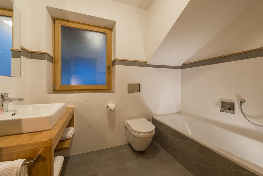 Waldheim Appartements 브레싸노네 객실 사진